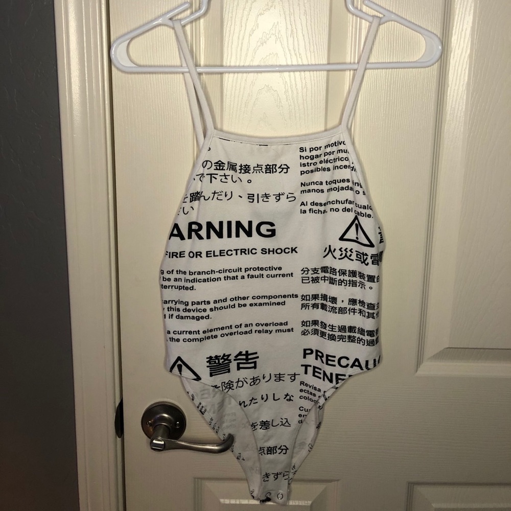 FOREVER 21 BODYSUIT